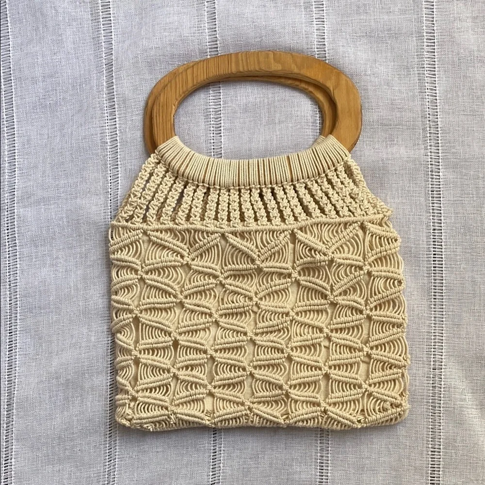 Handcrafted Cream Macramé Handbag - Picture 1 of 12